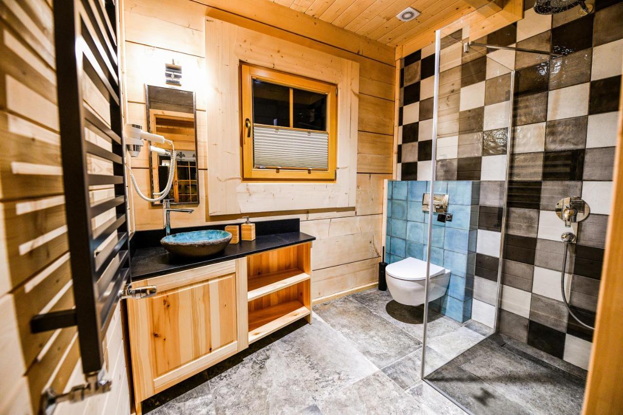 Chalet without fireplace