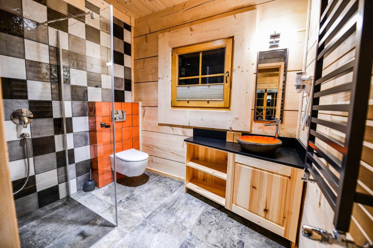 Chalet without fireplace